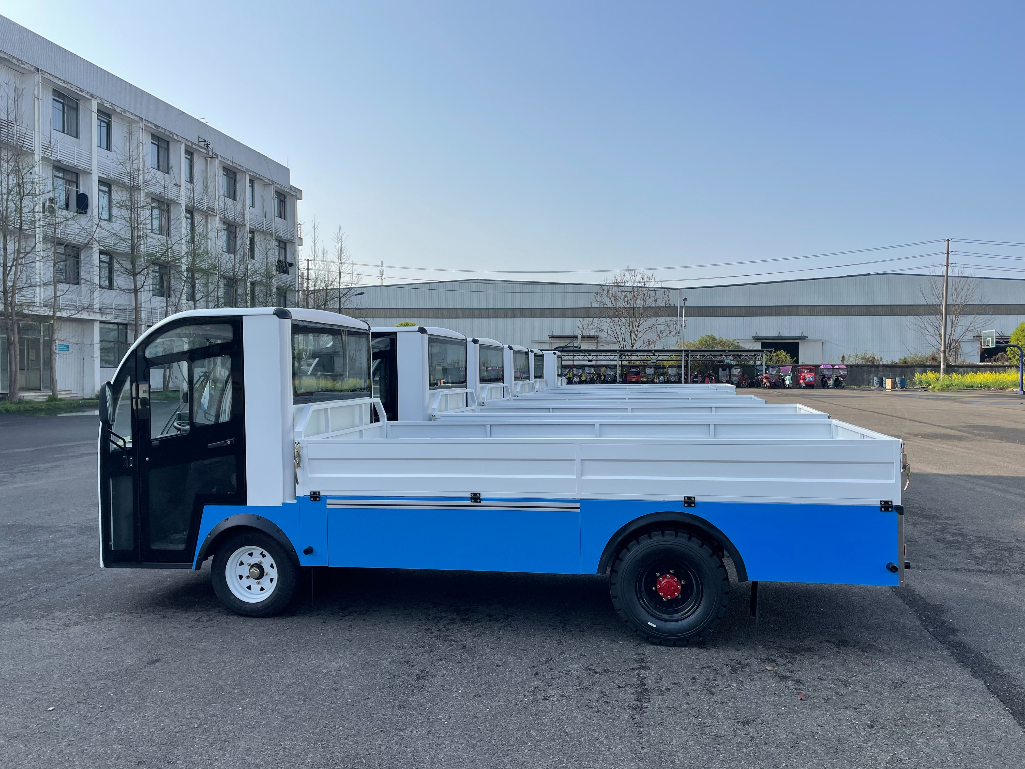 專業(yè)電動巡邏車、電動觀光車制造商